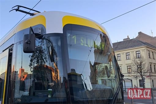 tramvaj 1 Slovany_ilustrační_QAP tramvaj 1 Slovany_ilustrační_QAP