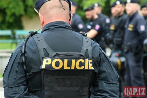 policie ilustrační_24_QAP (10) policie ilustrační_24_QAP (10)