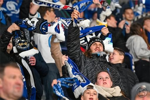 2024.12.01-15.27.22-008w 2024.12.01-15.27.22-008w