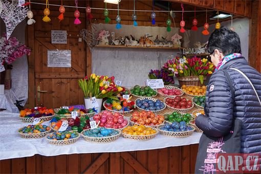 Velikonoční trhy_0425_QAP (12) Velikonoční trhy_0425_QAP (12)