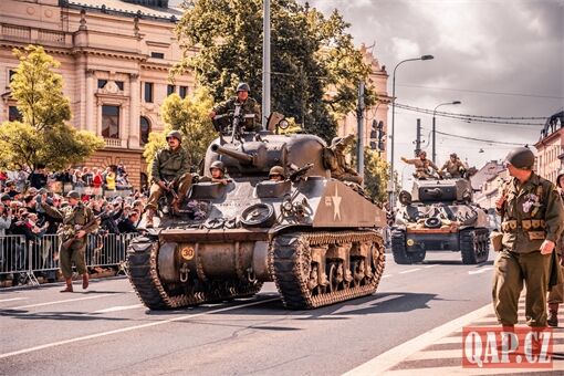 Slavnosti svobody konvoj foto QAP Milan Janoch (5) Slavnosti svobody konvoj foto QAP Milan Janoch (5)