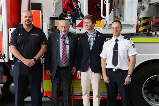 Vnuk generála Pattona navštívil hasiče na Košutce_0525_HZSPK (1) Vnuk generála Pattona navštívil hasiče na Košutce_0525_HZSPK (1)