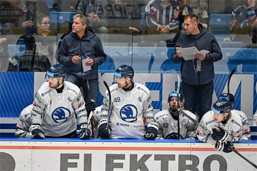 2025.10.12-18.33.29-975w 2025.10.12-18.33.29-975w