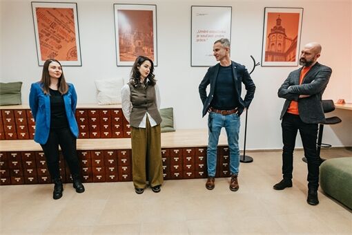 nová odpočívací zóna_0126_Studijní a vědecká knihovna Plzeňského kraje (2) nová odpočívací zóna_0126_Studijní a vědecká knihovna Plzeňského kraje (2)