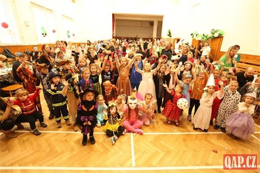 Maskarni Litice QAP (144) Maskarni Litice QAP (144)