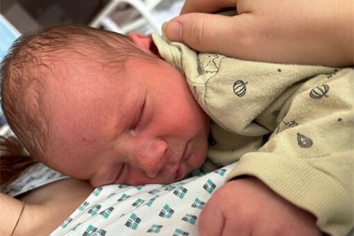 100. miminko Oliver_Klatovská nemocnice_0326 (1) 100. miminko Oliver_Klatovská nemocnice_0326 (1)