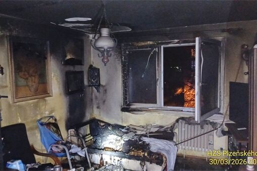 Požár bytu nám. Generála Píky_0326_HZSPK Požár bytu nám. Generála Píky_0326_HZSPK