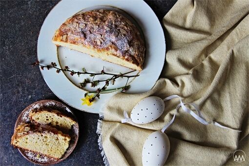 velikonoční tvarohový mazanec_A. Motlíková velikonoční tvarohový mazanec_A. Motlíková