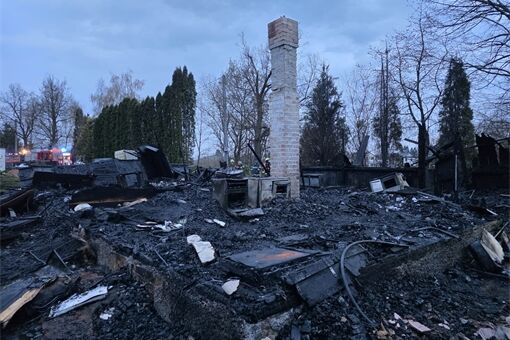 požár chaty Cheznovice_0426_HSZPK (2) požár chaty Cheznovice_0426_HSZPK (2)