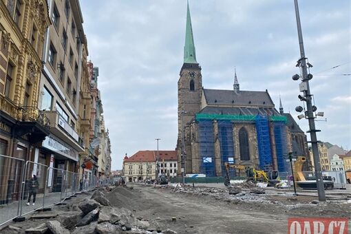 Revitalizace náměstí Republiky_0426_QAP (1) Revitalizace náměstí Republiky_0426_QAP (1)