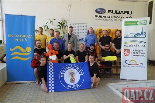 Strážníci cvičili s vodní záchrannou službou_0526_QAP (1) Strážníci cvičili s vodní záchrannou službou_0526_QAP (1)