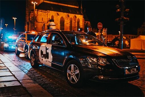 policie 8 policie 8