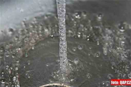 voda ilustrace QAP_CZ (1) voda ilustrace QAP_CZ (1)